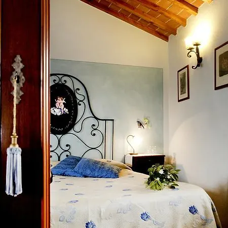 Oda ve Kahvaltı Antiche Rime 4*